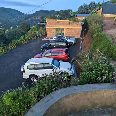 Nyungwe Village Kitabi Екстер'єр фото